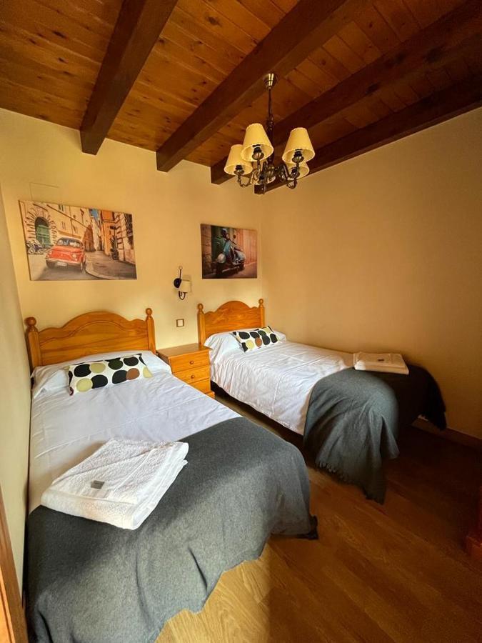 Villamerceditas Rasines Exteriér fotografie